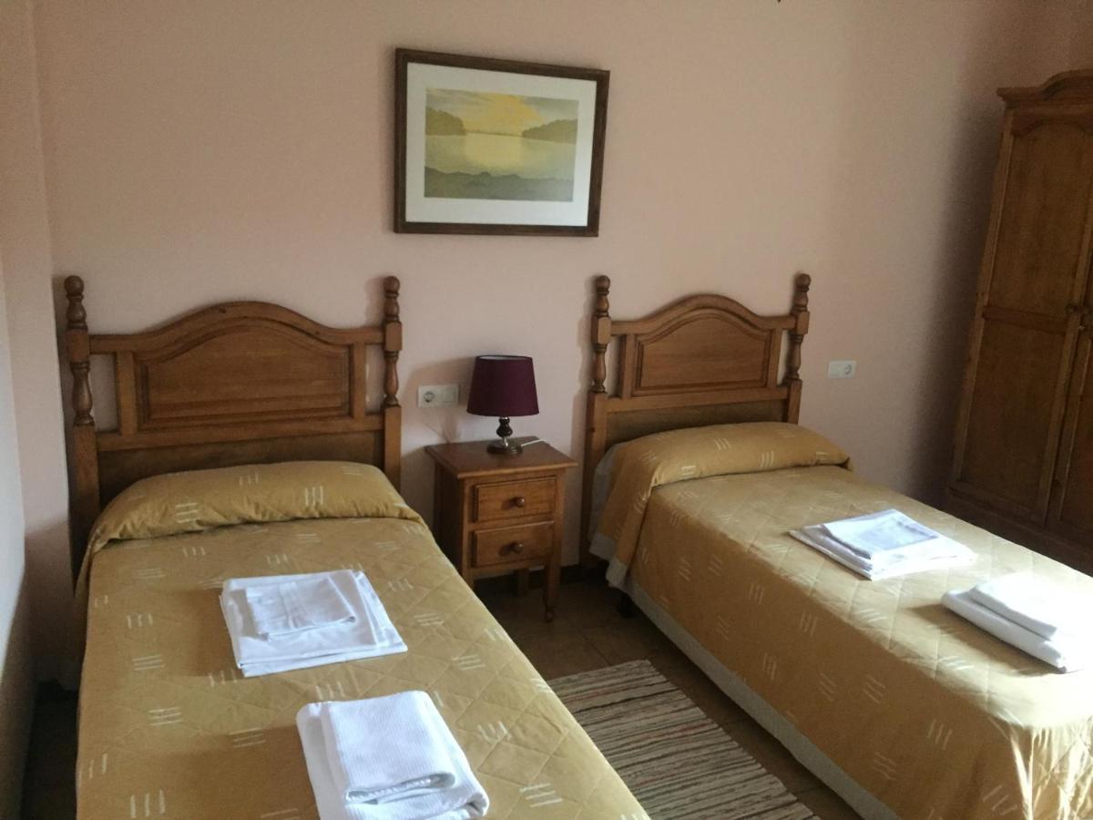 Apartamentos Turisticos San Juan De La Pena Санта-Крус-де-ла-Серос Экстерьер фото
